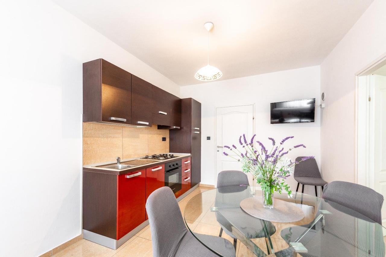 Apartments Lili Паг Экстерьер фото