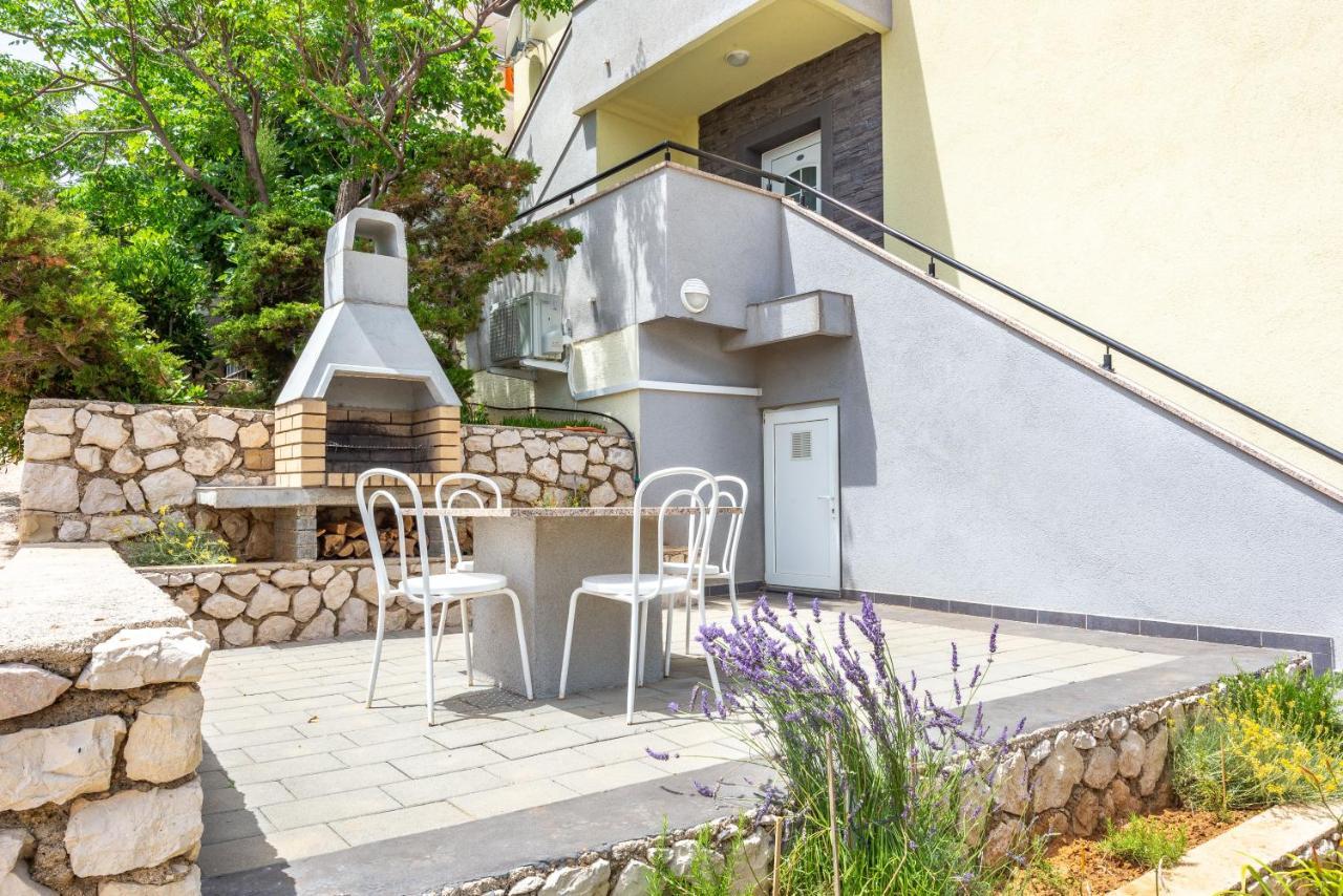 Apartments Lili Паг Экстерьер фото