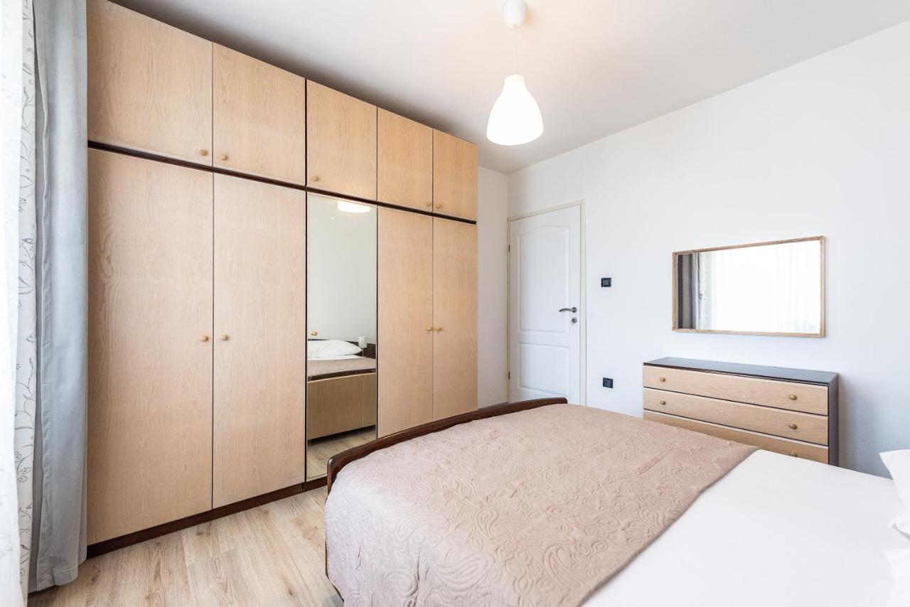 Apartments Lili Паг Экстерьер фото