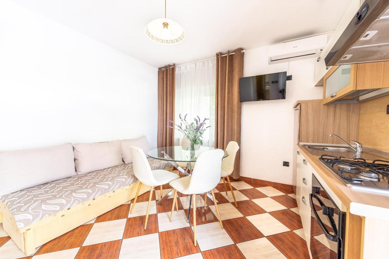 Apartments Lili Паг Экстерьер фото