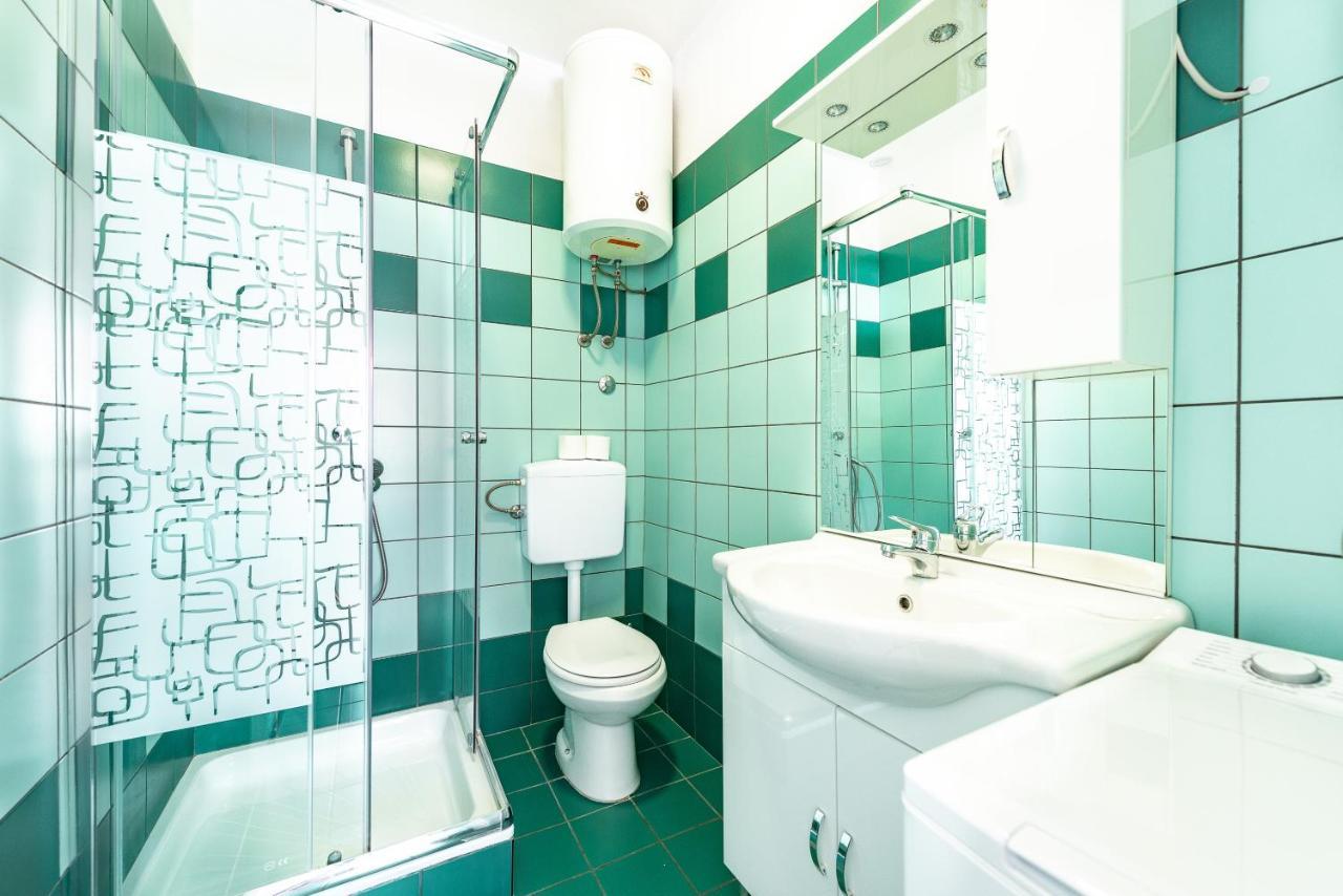 Apartments Lili Паг Экстерьер фото