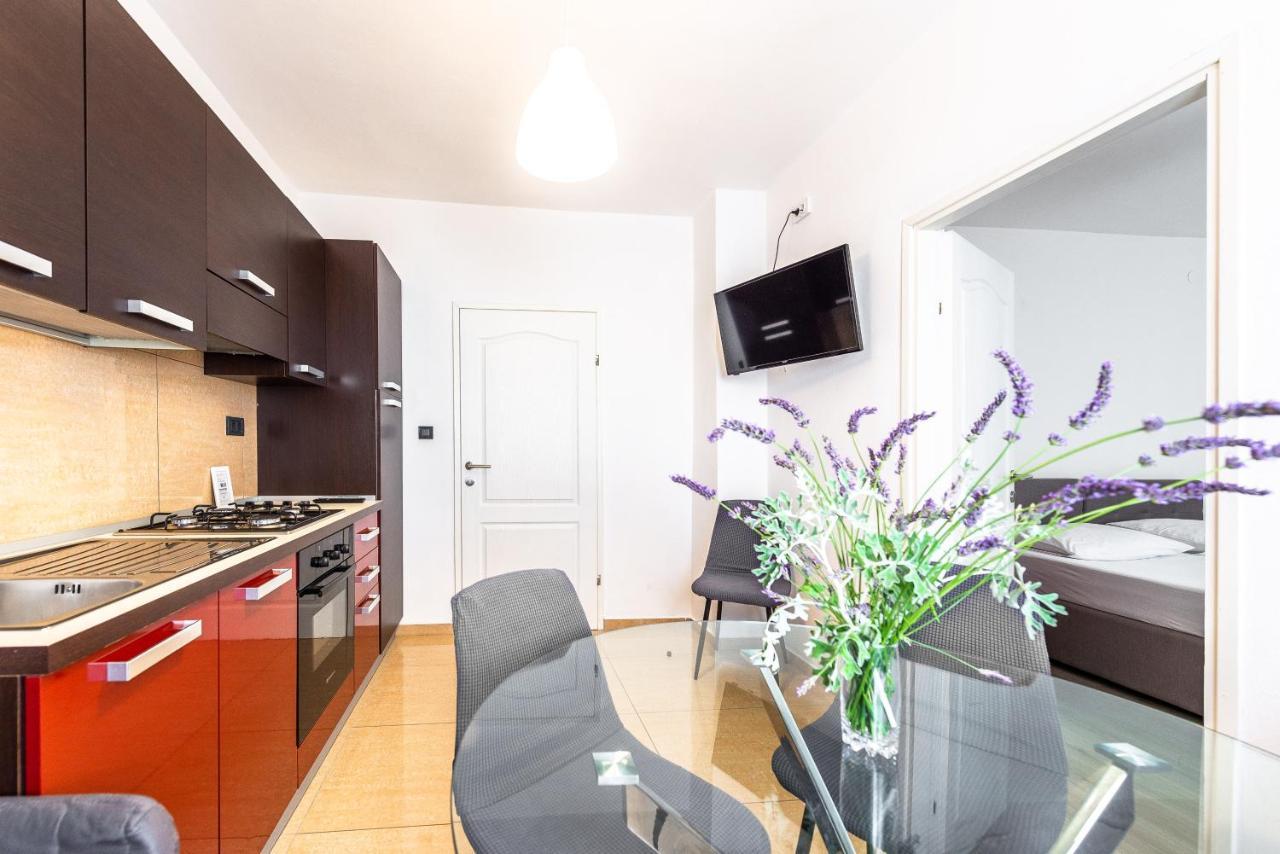 Apartments Lili Паг Экстерьер фото